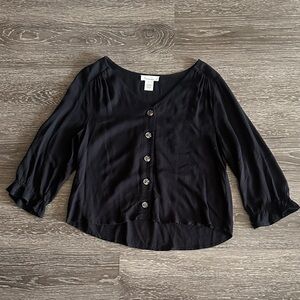 URBAN Romantics Black V-Neck Buttoned Blouse